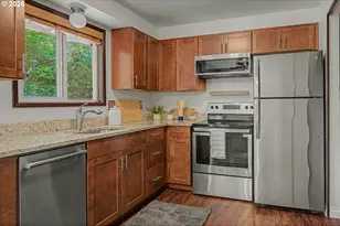 9649 SW Davies Rd, Beaverton, OR 97008 - Photo 8