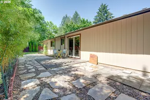 9649 SW Davies Rd, Beaverton, OR 97008 - Photo 18