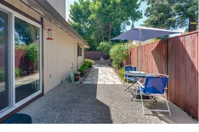 9649 SW Davies Rd, Beaverton, OR 97008 - Photo 38