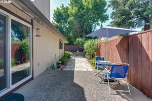 9649 SW Davies Rd, Beaverton, OR 97008 - Photo 38