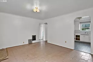 930 1st St, Springfield, OR 97477 - Photo 8