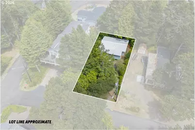 220 SE Hazelton Pl, Depoe Bay, OR 97341 - Photo 28
