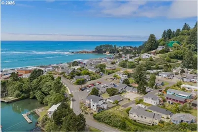 220 SE Hazelton Pl, Depoe Bay, OR 97341 - Photo 34