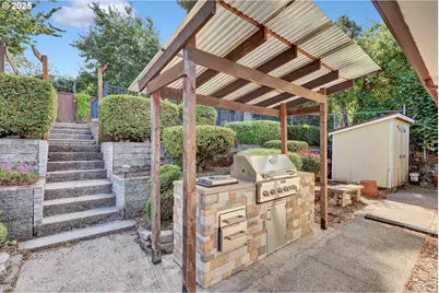 3110 NE Bryant St, Portland, OR 97211 - Photo 42