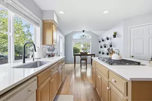 1433 Begonia Ave, Forest Grove, OR 97116 - Photo 8
