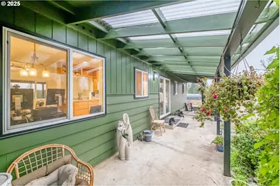 40235 Rainbow Dr, Scio, OR 97374 - Photo 6