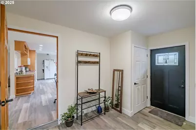 40235 Rainbow Dr, Scio, OR 97374 - Photo 8