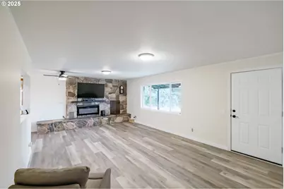 40235 Rainbow Dr, Scio, OR 97374 - Photo 24