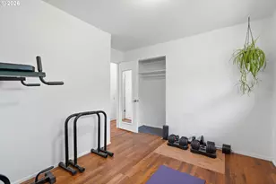 8703 NE Sacramento St, Portland, OR 97220 - Photo 20