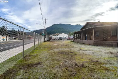 115 Phillips St, Canyonville, OR 97417 - Photo 32