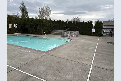 15072 NW Central Dr #406, Portland, OR 97229 - Photo 22