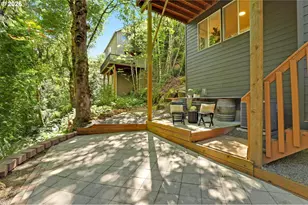 9583 NW Randall Ln, Portland, OR 97229 - Photo 32