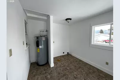 604 SW 2nd St, Enterprise, OR 97828 - Photo 10