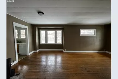 604 SW 2nd St, Enterprise, OR 97828 - Photo 4