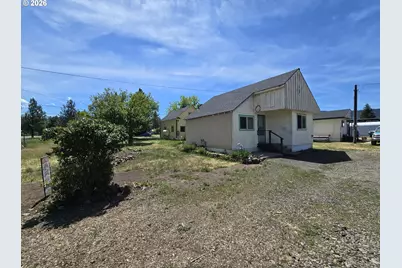 502 W 8th St, Wallowa, OR 97885 - Photo 2