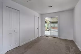 8834 NE Russell Pl, Portland, OR 97220 - Photo 8