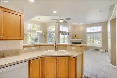 15050 SW Mallard Dr #201, Beaverton, OR 97007 - Photo 12