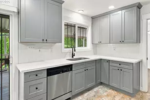 820 NE 168th Pl, Portland, OR 97230 - Photo 12