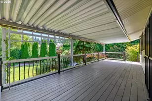 820 NE 168th Pl, Portland, OR 97230 - Photo 16