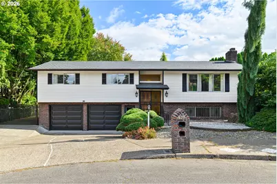 820 NE 168th Pl, Portland, OR 97230 - Photo 1