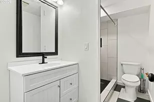 820 NE 168th Pl, Portland, OR 97230 - Photo 42