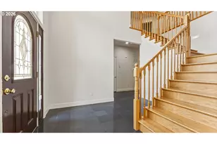 8118 SE 138th Dr, Portland, OR 97236 - Photo 4