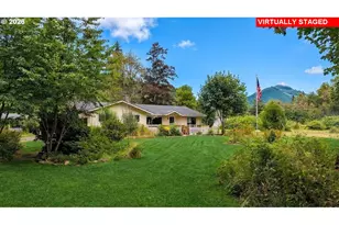 36991 Row River Rd, Cottage Grove, OR 97424 - Photo 22
