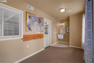 317 Aker Dr, Myrtle Creek, OR 97457 - Photo 32