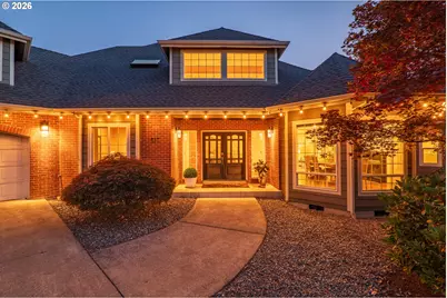 317 Aker Dr, Myrtle Creek, OR 97457 - Photo 4