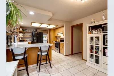 2315 NE 156th Pl, Portland, OR 97230 - Photo 18