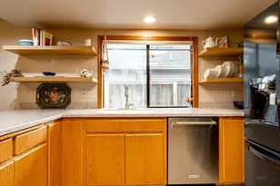 2315 NE 156th Pl, Portland, OR 97230 - Photo 14