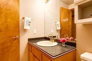 2315 NE 156th Pl, Portland, OR 97230 - Photo 30