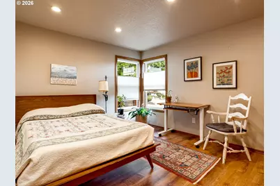 2315 NE 156th Pl, Portland, OR 97230 - Photo 28