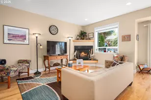 125 NE Lincoln St, Newport, OR 97365 - Photo 10