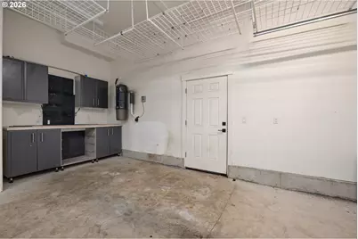 13540 SE Greenwood Ct, Clackamas, OR 97015 - Photo 30