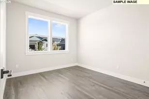 2201 E Juniper Cir, La Center, WA 98629 - Photo 34