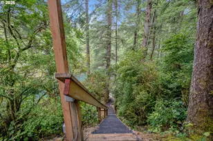 5323 Leavitt Lp, Florence, OR 97439 - Photo 42