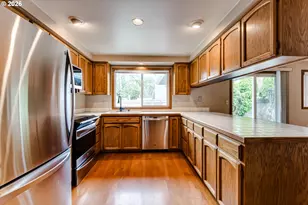 1733 Crescent Ave, Eugene, OR 97408 - Photo 12