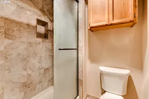1733 Crescent Ave, Eugene, OR 97408 - Photo 30