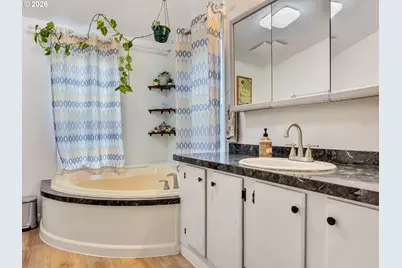 42043 Forest Court Ln, Astoria, OR 97103 - Photo 28