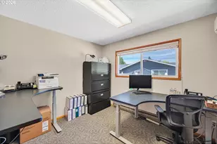 1525 Willamette Falls Dr, West Linn, OR 97068 - Photo 18