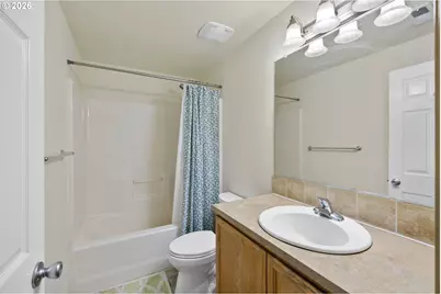 1829 SE 122nd Ave, Portland, OR 97233 - Photo 12