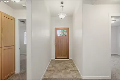 101 SE Yorktown Dr, Grants Pass, OR 97527 - Photo 12