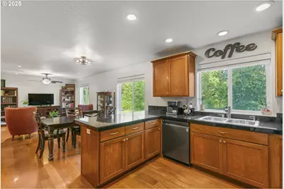 34821 NE Gable Ave, La Center, WA 98629 - Photo 10