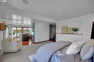 5672 S Riverpoint Ln, Portland, OR 97239 - Photo 28
