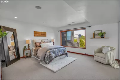 5672 S Riverpoint Ln, Portland, OR 97239 - Photo 30