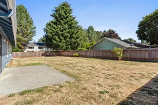 205 NW Loan Pl, Vancouver, WA 98665 - Photo 42