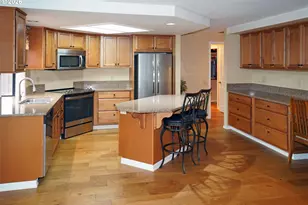 15603 NE Tillamook St, Portland, OR 97230 - Photo 10