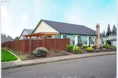 15603 NE Tillamook St, Portland, OR 97230 - Photo 2