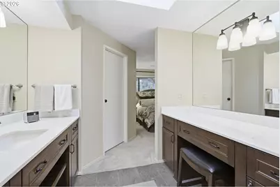 7860 SW Barnard Dr, Beaverton, OR 97007 - Photo 16